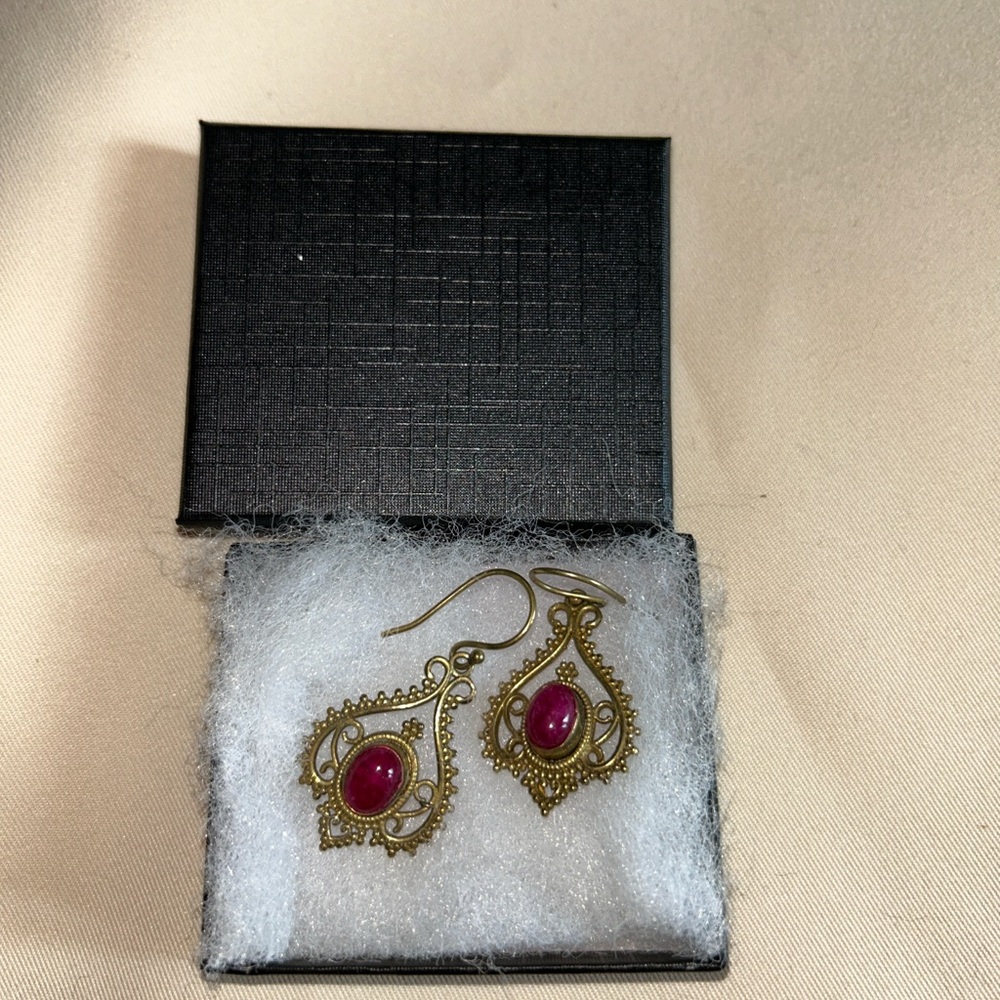Elegant Gold and Red Earrings